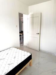 Choa Chu Kang Crescent (Choa Chu Kang), HDB 2 Rooms #586258031
